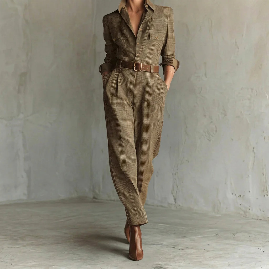 Ana - mono de cuadros elegante