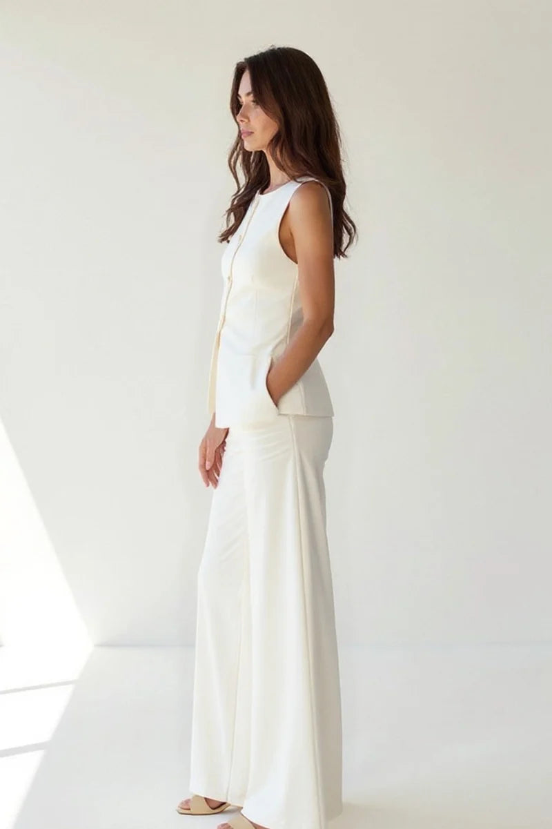 Conjunto De Mujer Con Chaleco Ajustado Con Botones Frontales Y Pantalones De Pierna Ancha