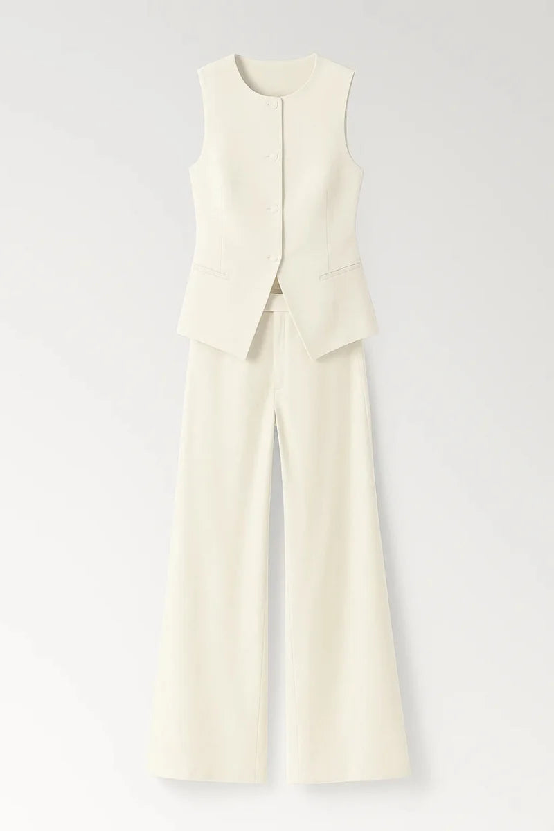 Conjunto De Mujer Con Chaleco Ajustado Con Botones Frontales Y Pantalones De Pierna Ancha