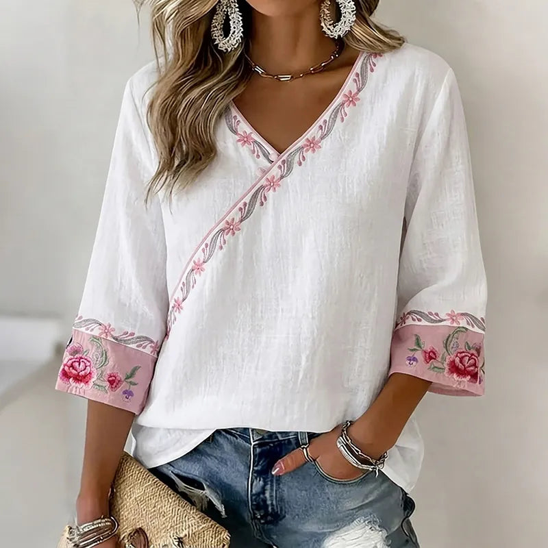 Top Casual Com Bordado Floral Artístico