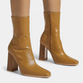 Linde | botas de pantorrilla voluminosa
