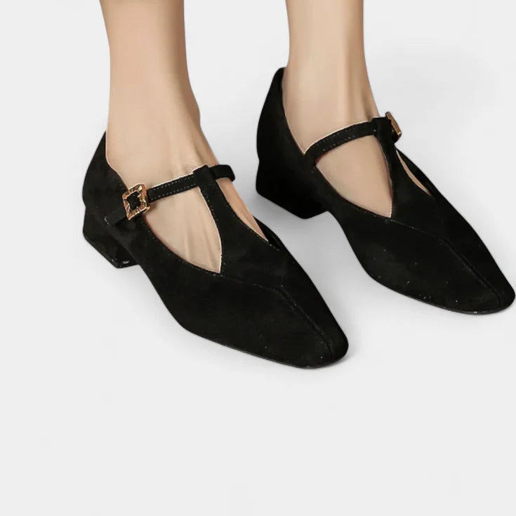 Elly | Sapatos de Salto Baixo com Tira e Fivela