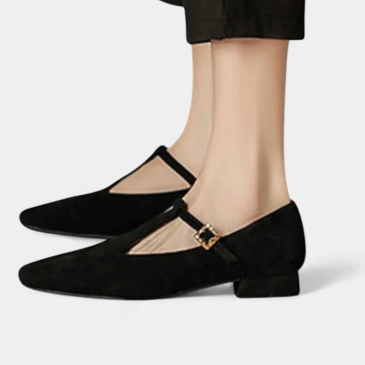 Elly | Sapatos de Salto Baixo com Tira e Fivela