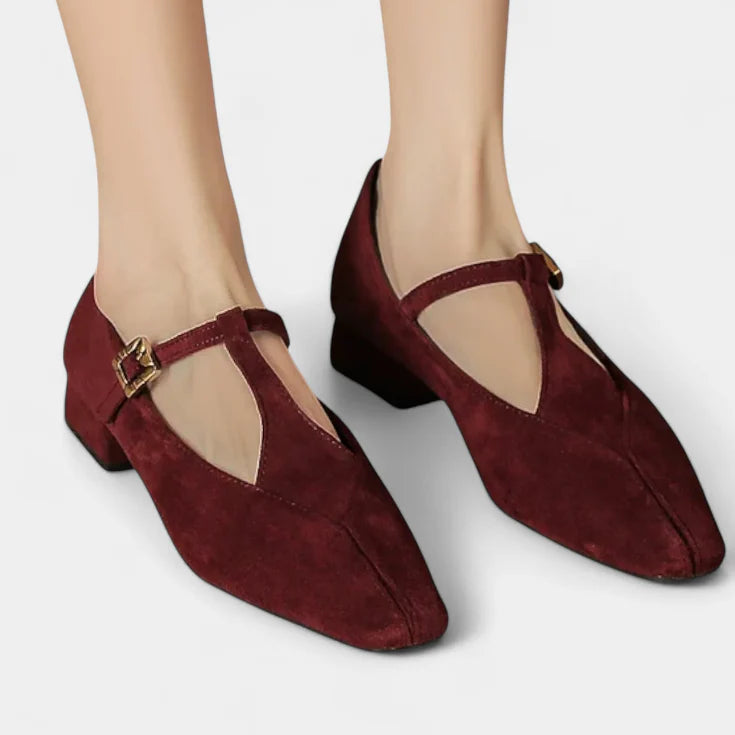Elly | tacones bajos con tira y hebilla