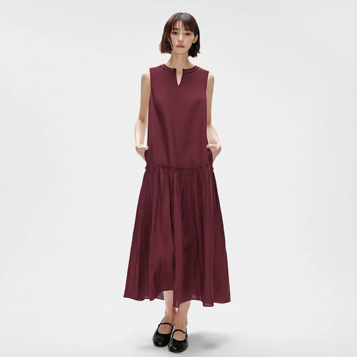 VESTIDO MAXI LINO SIN MANGAS CON ESCOTE LLAVE Y VOLANTES K26051104