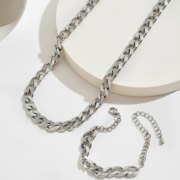 Luísa | Conjunto Elegante Com Strass