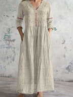 VESTIDO DE LINO VINTAGE CON BORDADO FLORAL ARTÍSTICO