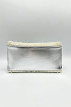 Mireya | Bolso Clutch Sobre con Bordado Integral de Perlas y Cadena Plateada
