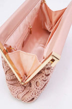 Jennifer | Bolso Clutch Rosa de Encaje Crochet con Marco Dorado y Cadena