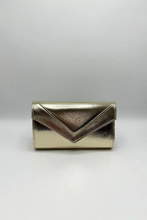 Amanda | Bolso Clutch Sobre Dorado Metalizado con Cadena Desmontable