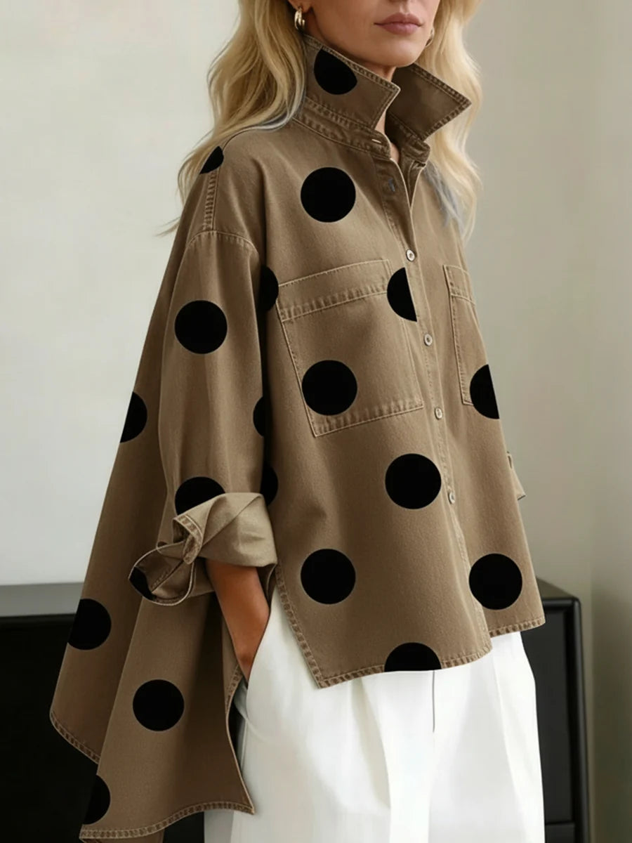 TOP DE LUNARES CON MANGAS LARGAS, BOLSILLOS Y BOTONES