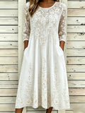 Vestido Vintage con Bordado Floral Blanco y Manga 3/4