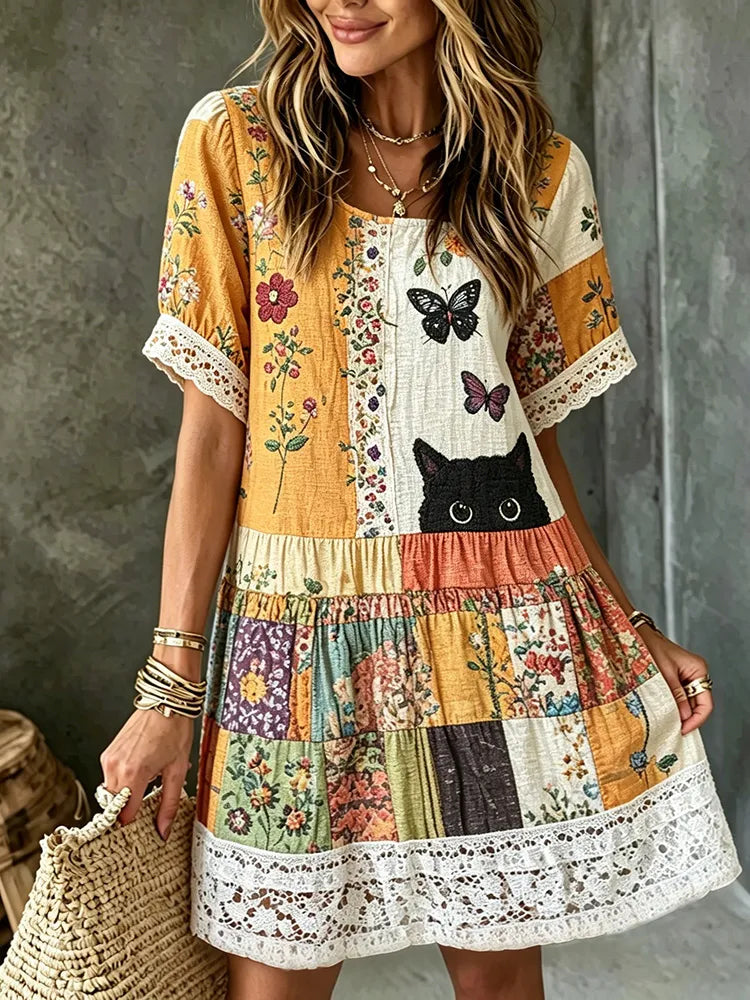 Vestido Mini Hippie Com Bordado Gato Preto Gola Redonda